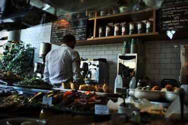 ダバオ料理の鉄人が作る黄身醤油