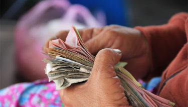 詐欺事件？勝負に勝ったのに金を巻き上げられた（涙）